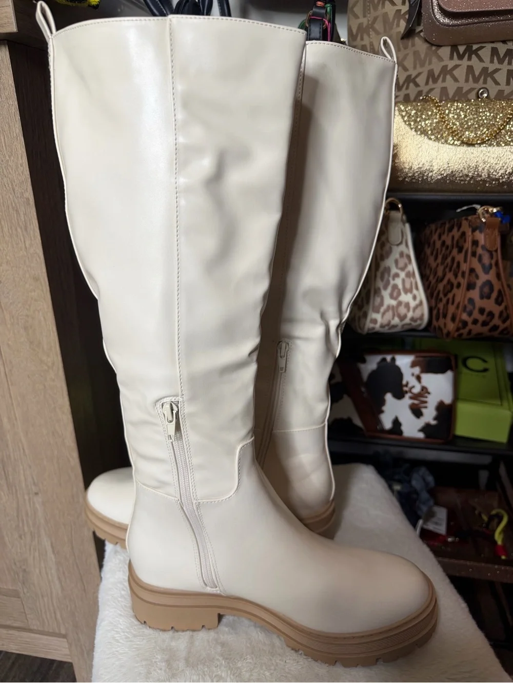 Women's Cream Color Block Herl Boots with Side Zip